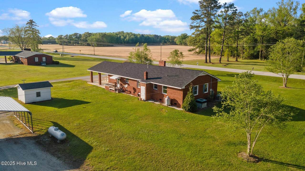 6135 Nc Hwy 55 - Photo 1