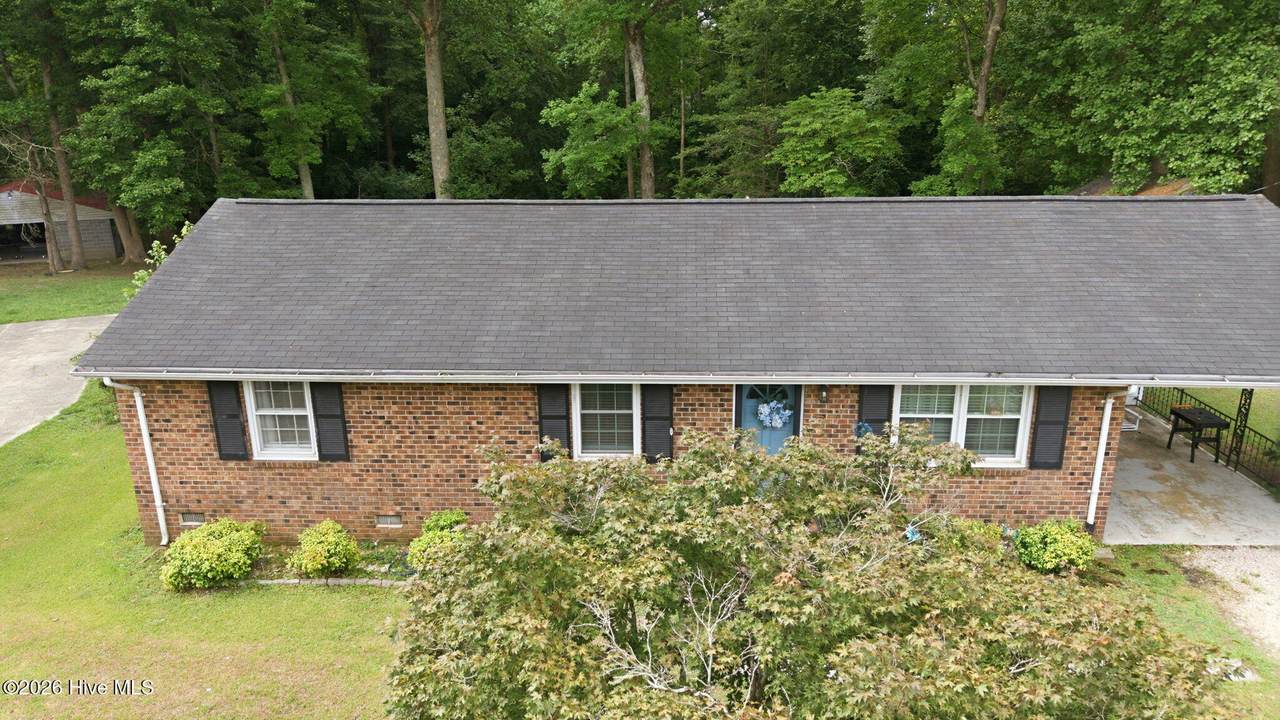 1711 Ambleside Drive - Photo 1