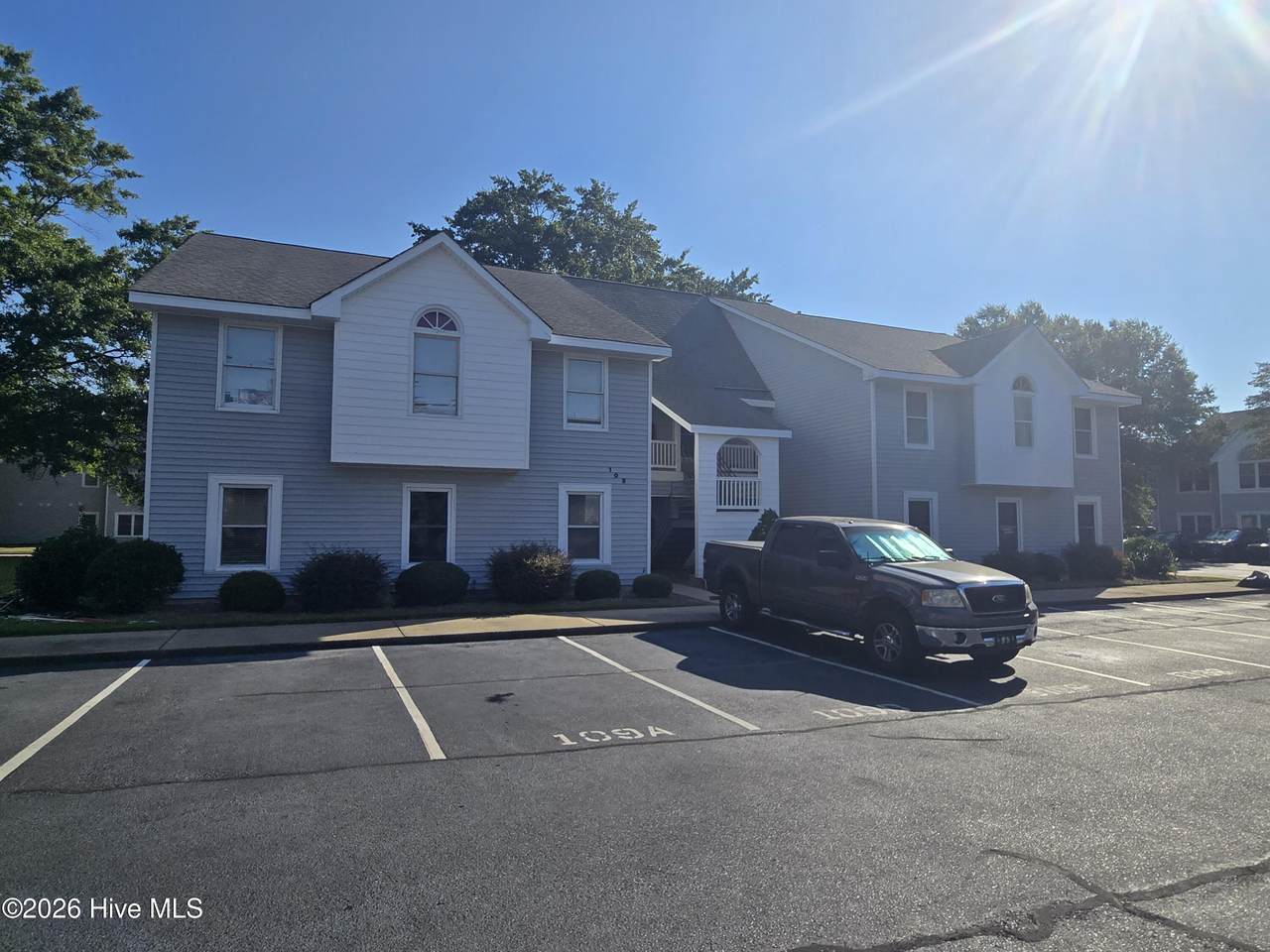 109 Victoria Court - Photo 1