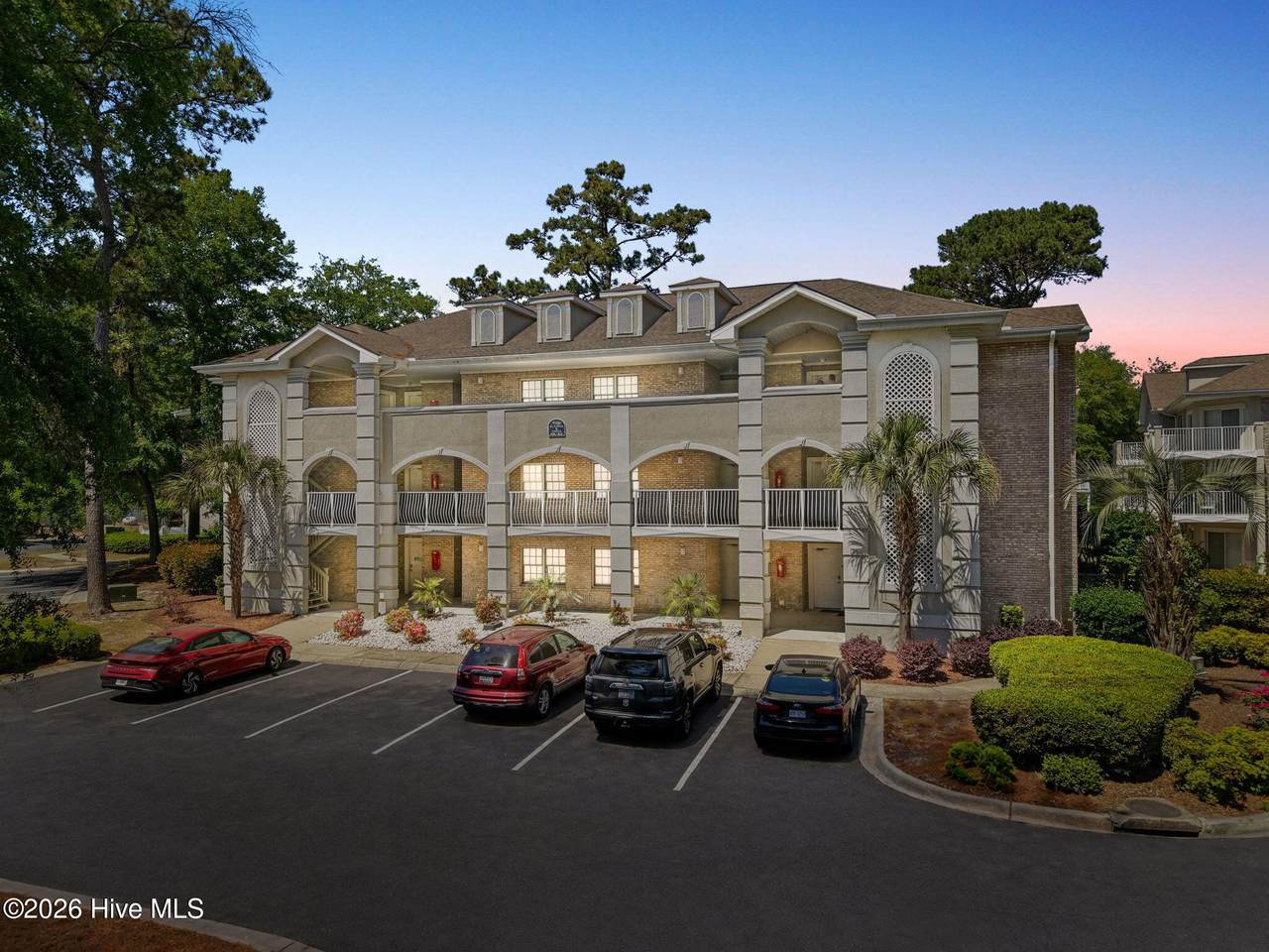 908 Resort Circle - Photo 1