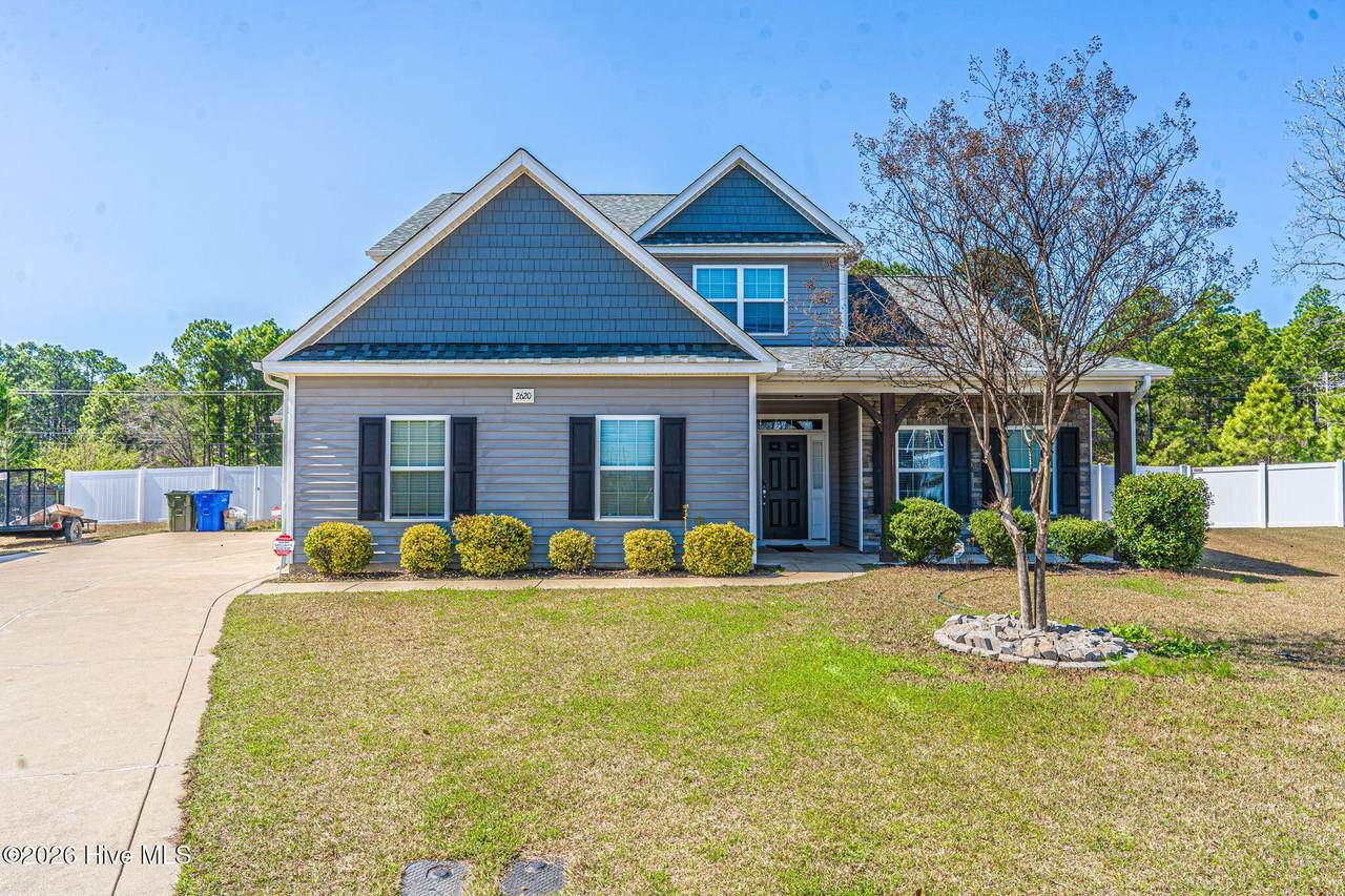 2620 Highpoint Court - Photo 1