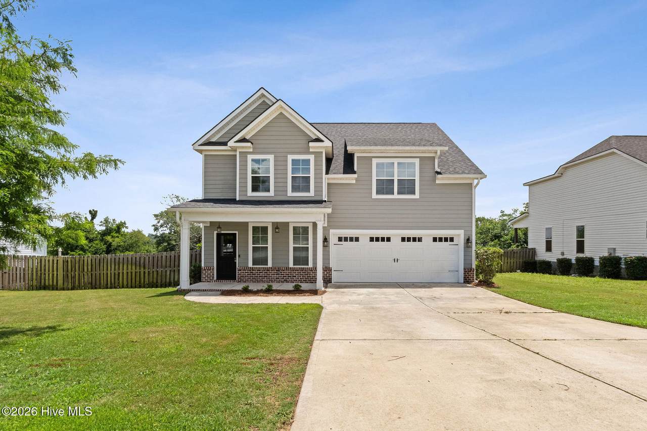 436 Vaughn Road - Photo 1