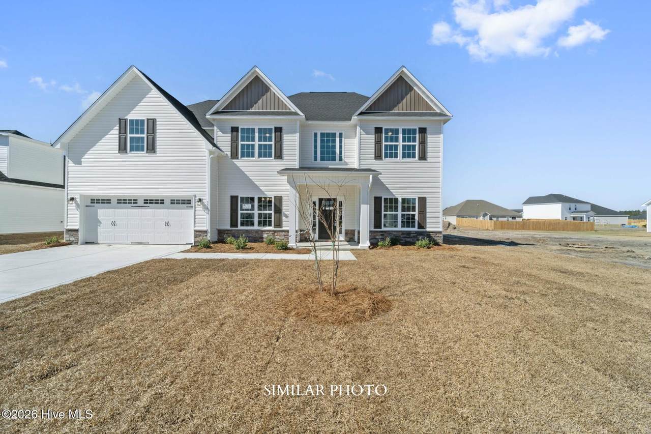 112 Sloth Lane - Photo 1