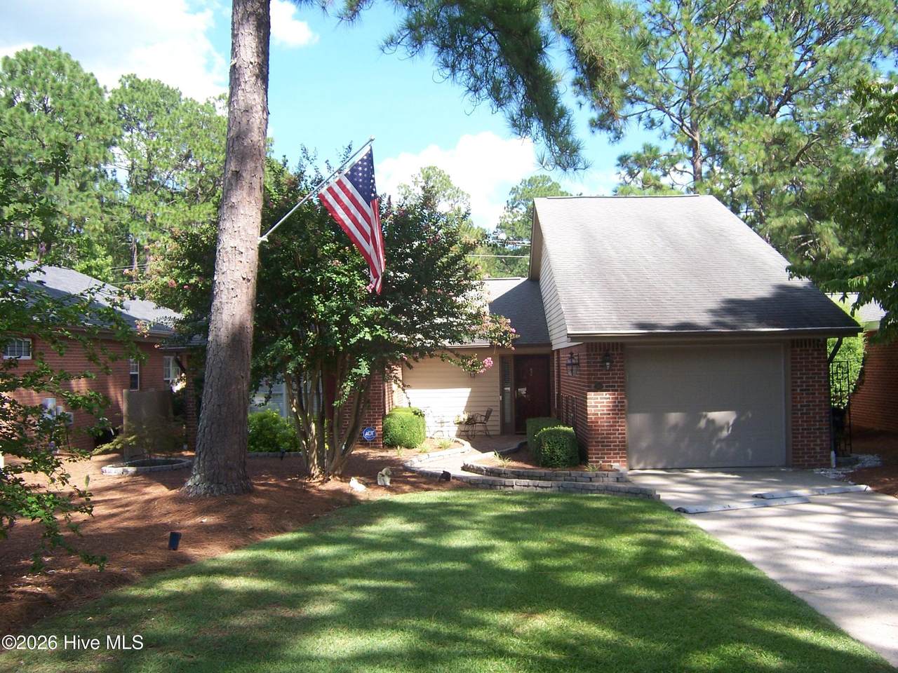 110 Mallard Lane - Photo 1