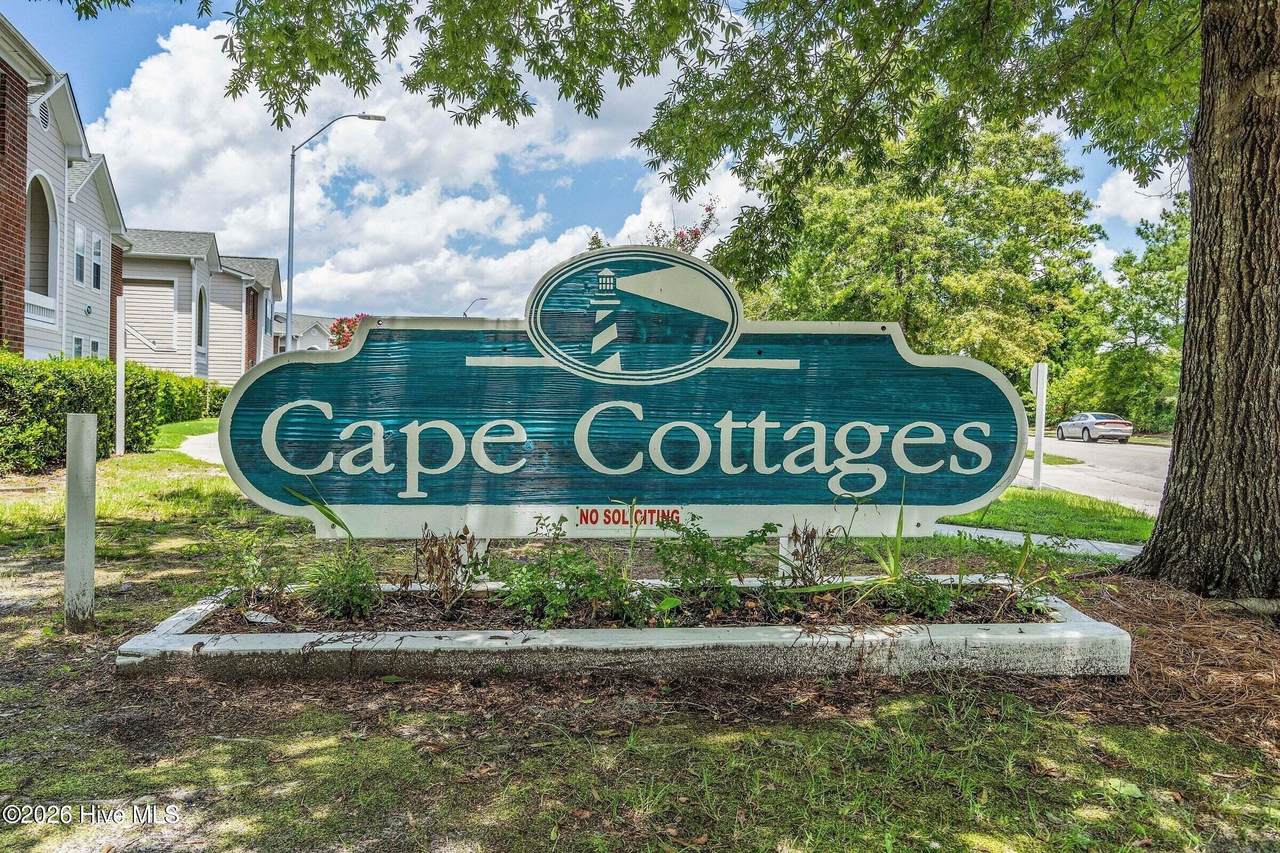 904 Litchfield Way - Photo 1