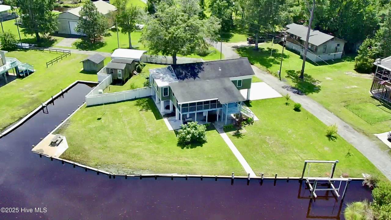 173 Hideaway Road - Photo 1