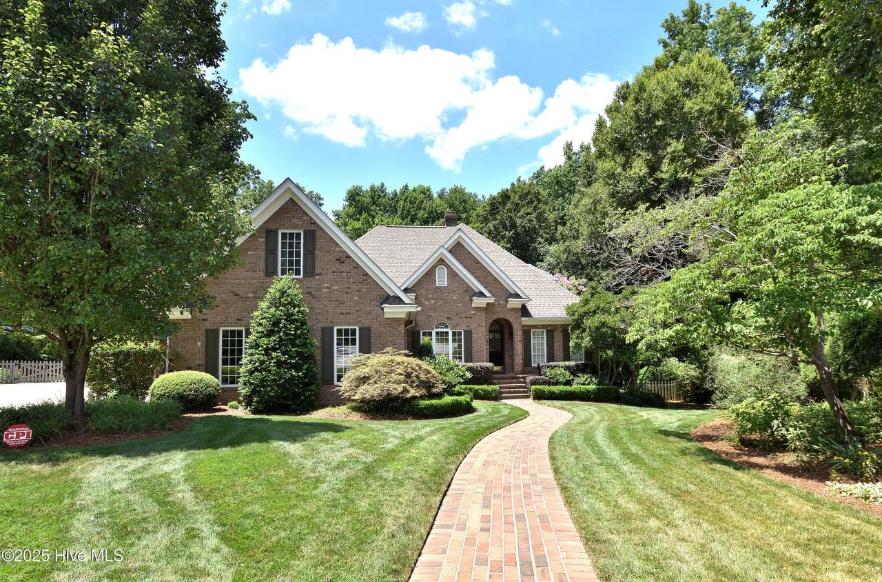 116 Ashcroft Court - Photo 1