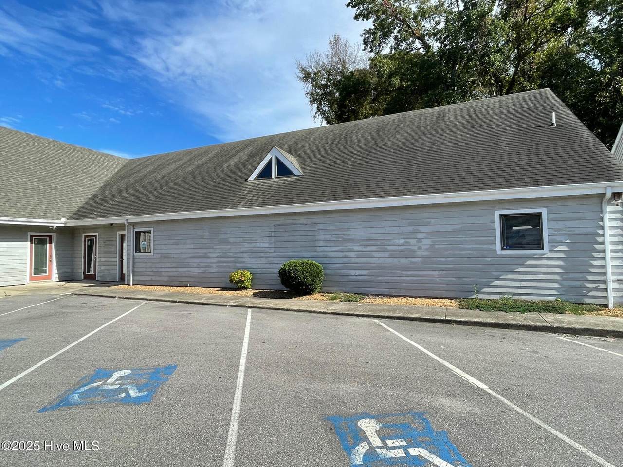 1141 Road Street - Photo 1