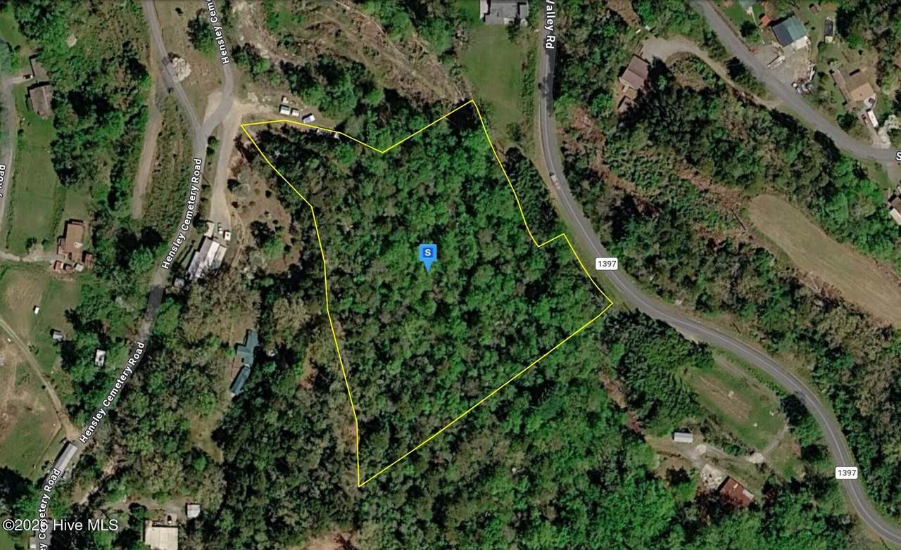 500 Hensley Cemetery Road - Photo 1