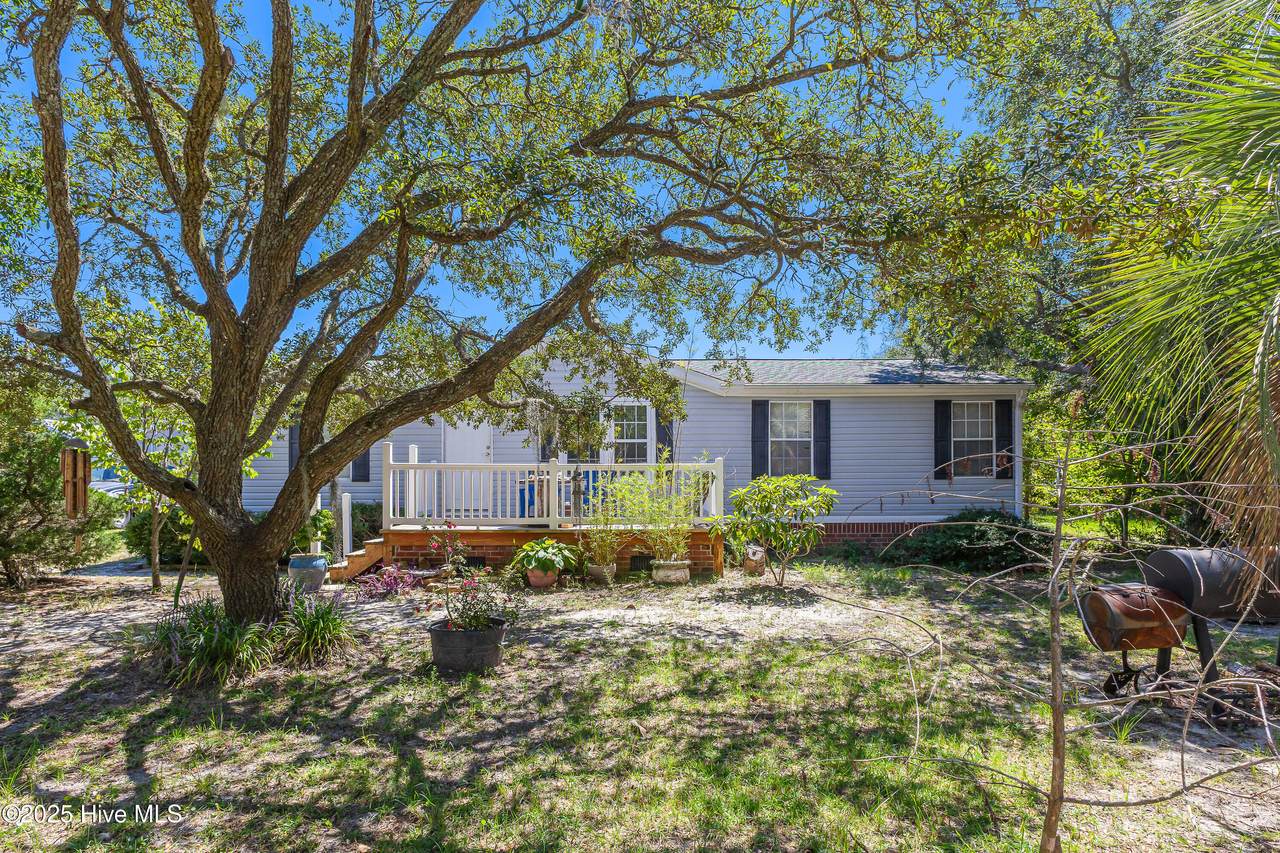 2673 White Street - Photo 1