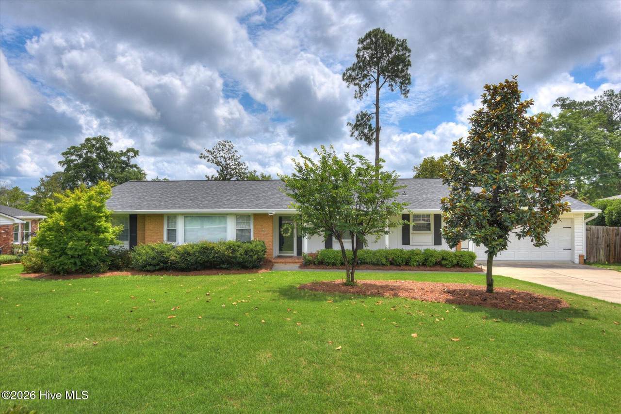 604 Aumond Road - Photo 1