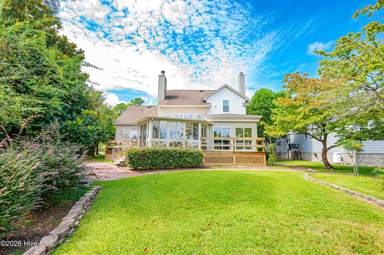 6118 Gondolier Drive - Photo 1