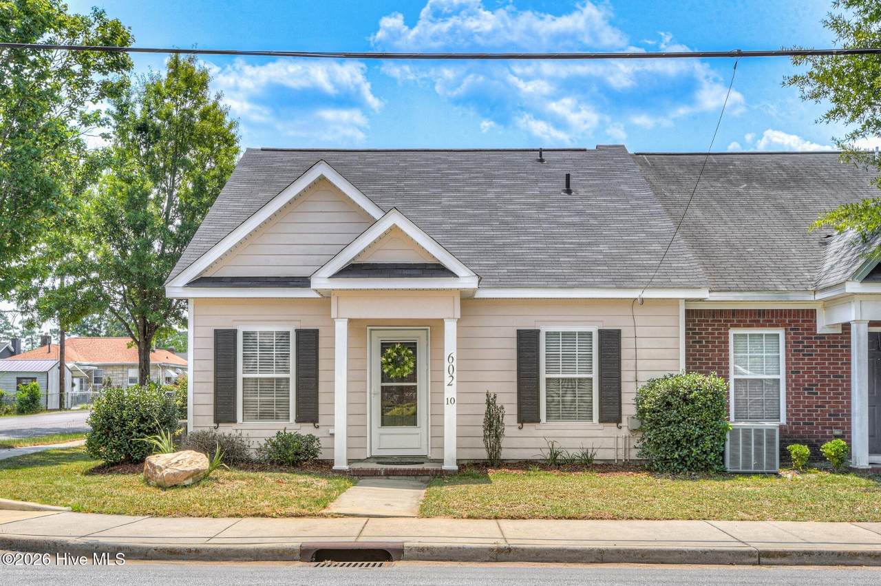 602 Buena Vista Avenue - Photo 1