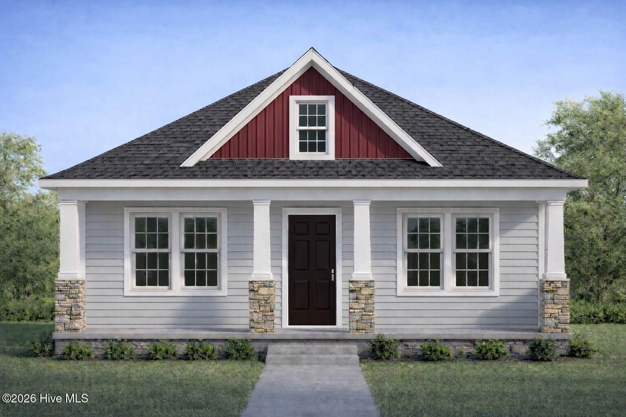 802 Holmes Street - Photo 1