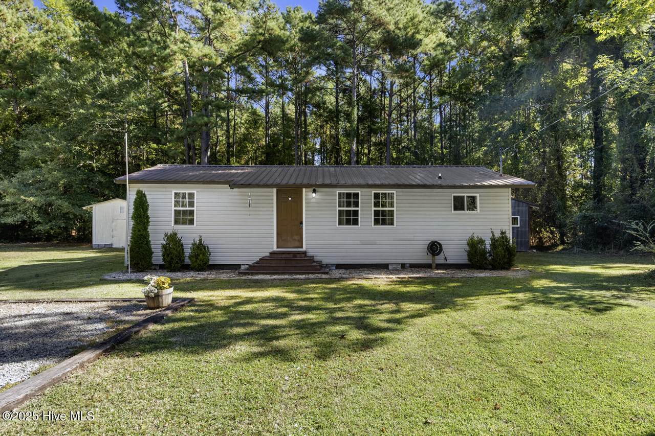 137 Maypatch Road - Photo 1