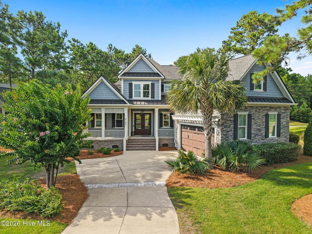 6197 Castlebrook Way - Photo 1