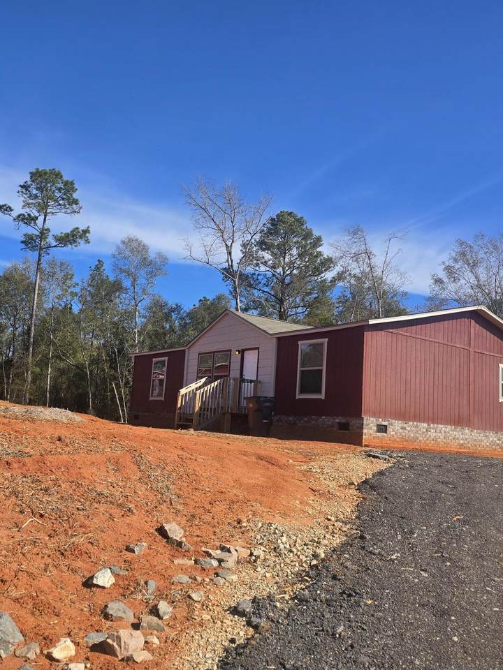 5212 Old Mike Padgett Highway - Photo 1