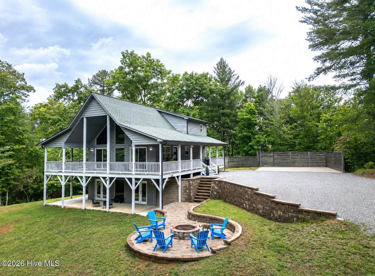 135 Heritage Trail - Photo 1
