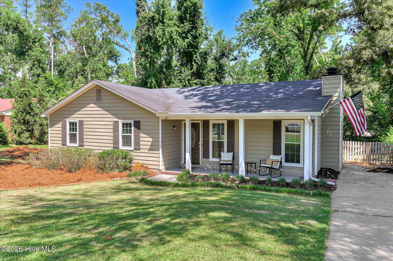 348 Stagecoach Way - Photo 1