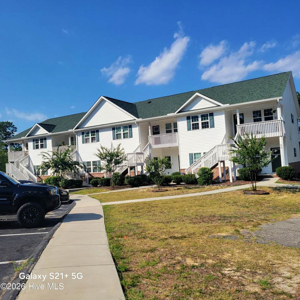 84 Knoll Road - Photo 1
