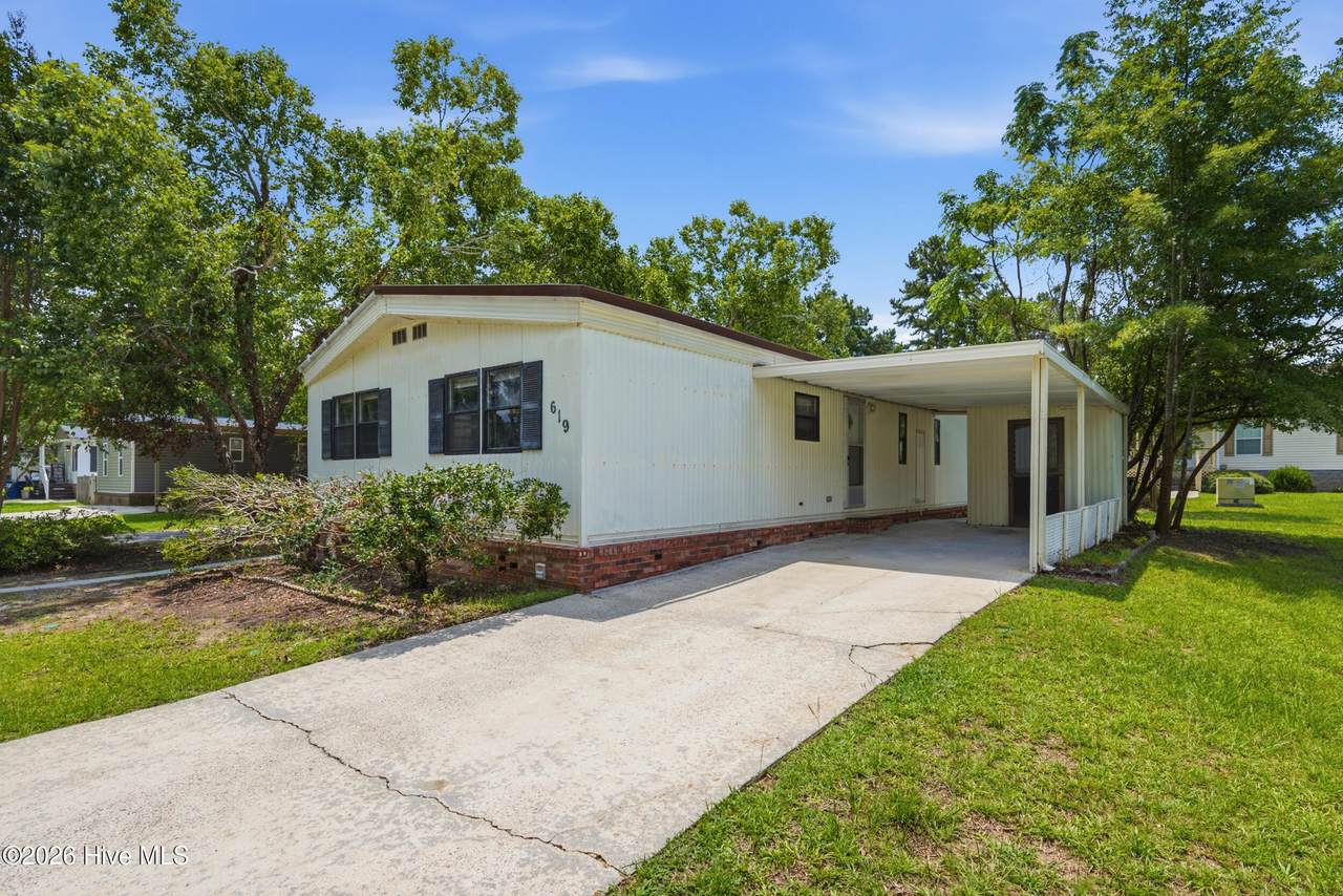 619 Sirius Drive - Photo 1