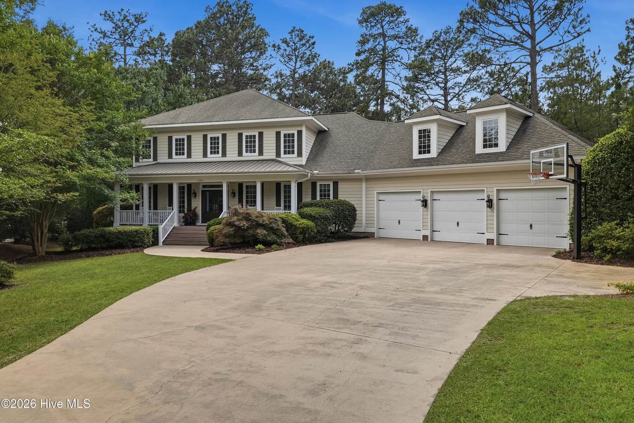 120 Woodenbridge Lane - Photo 1
