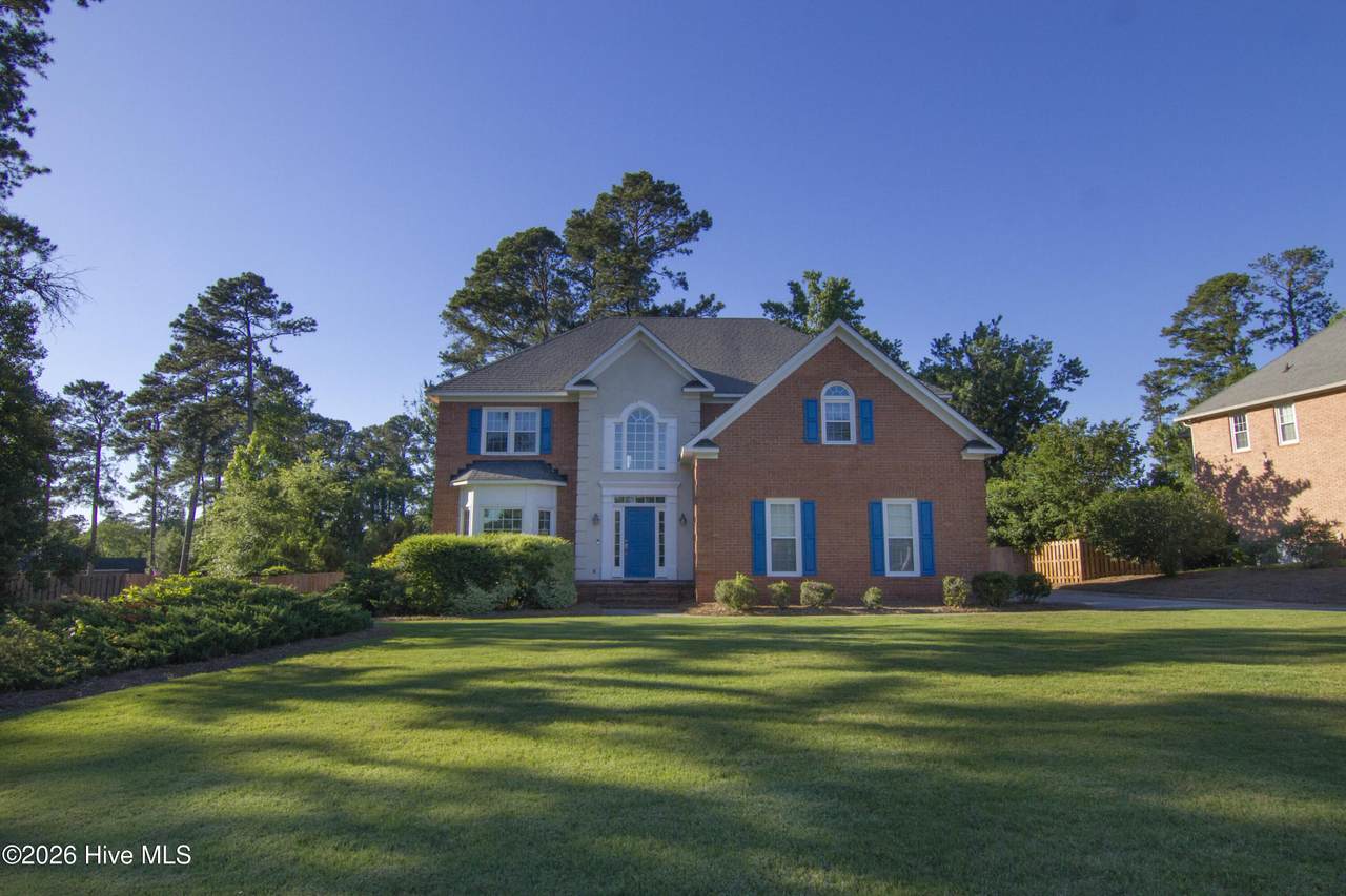 648 Fieldstone Way - Photo 1