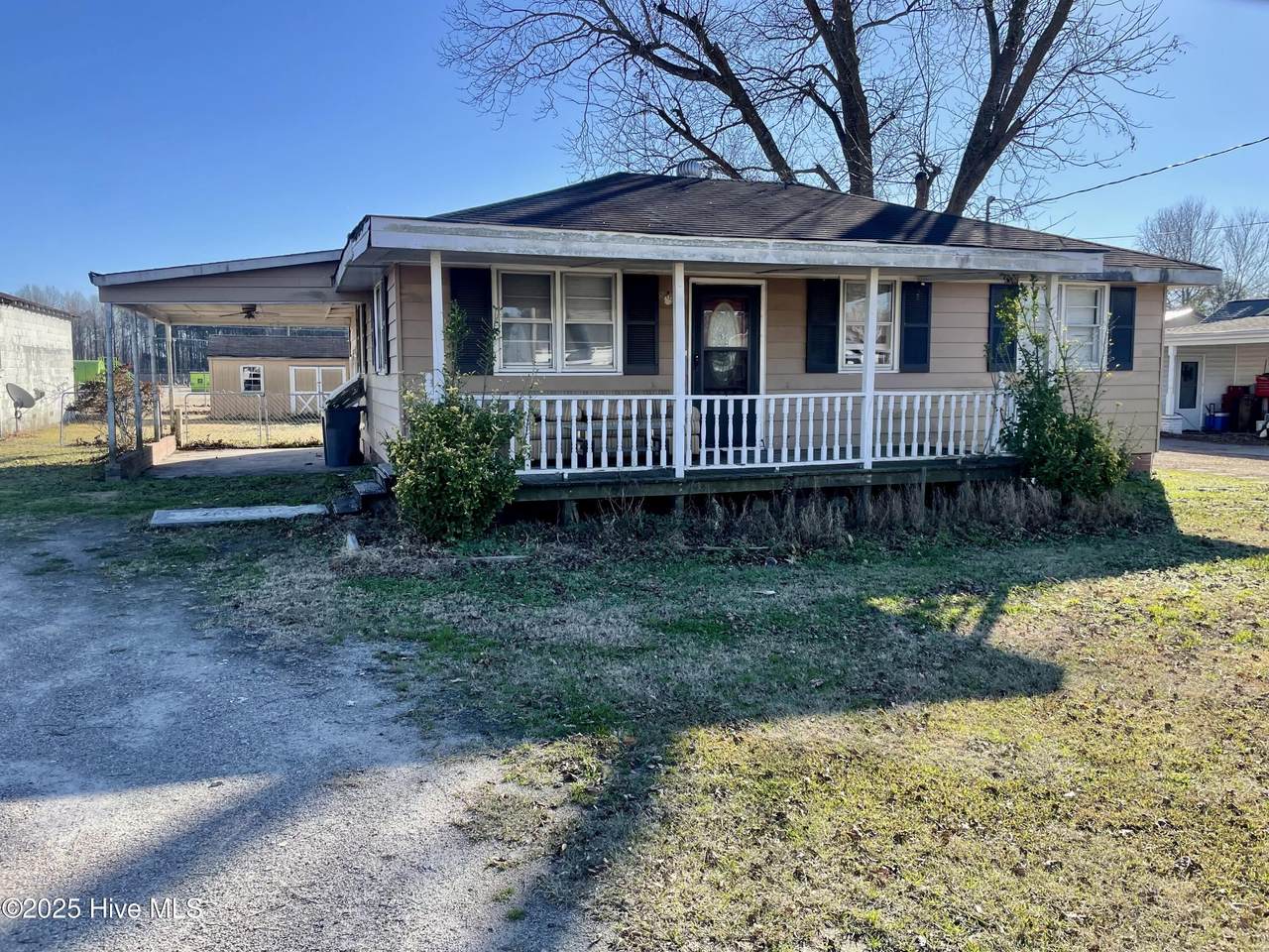 1815 Main Street - Photo 1