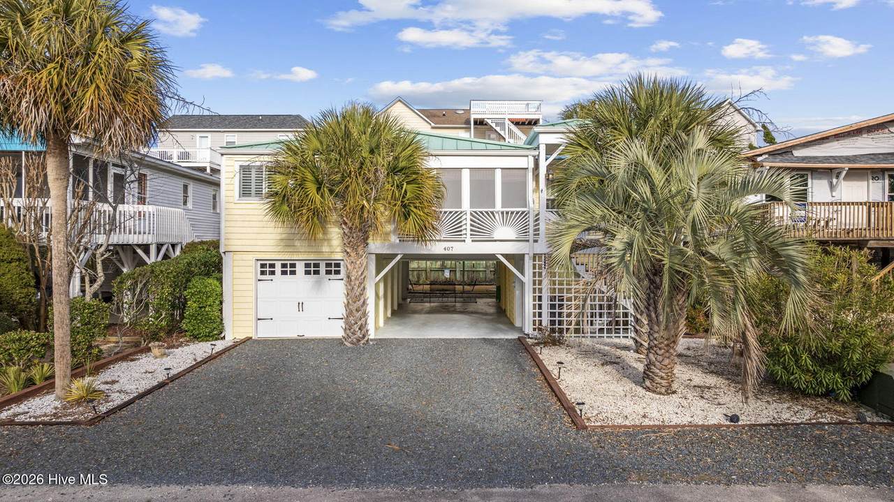 407 35th Street - Photo 1