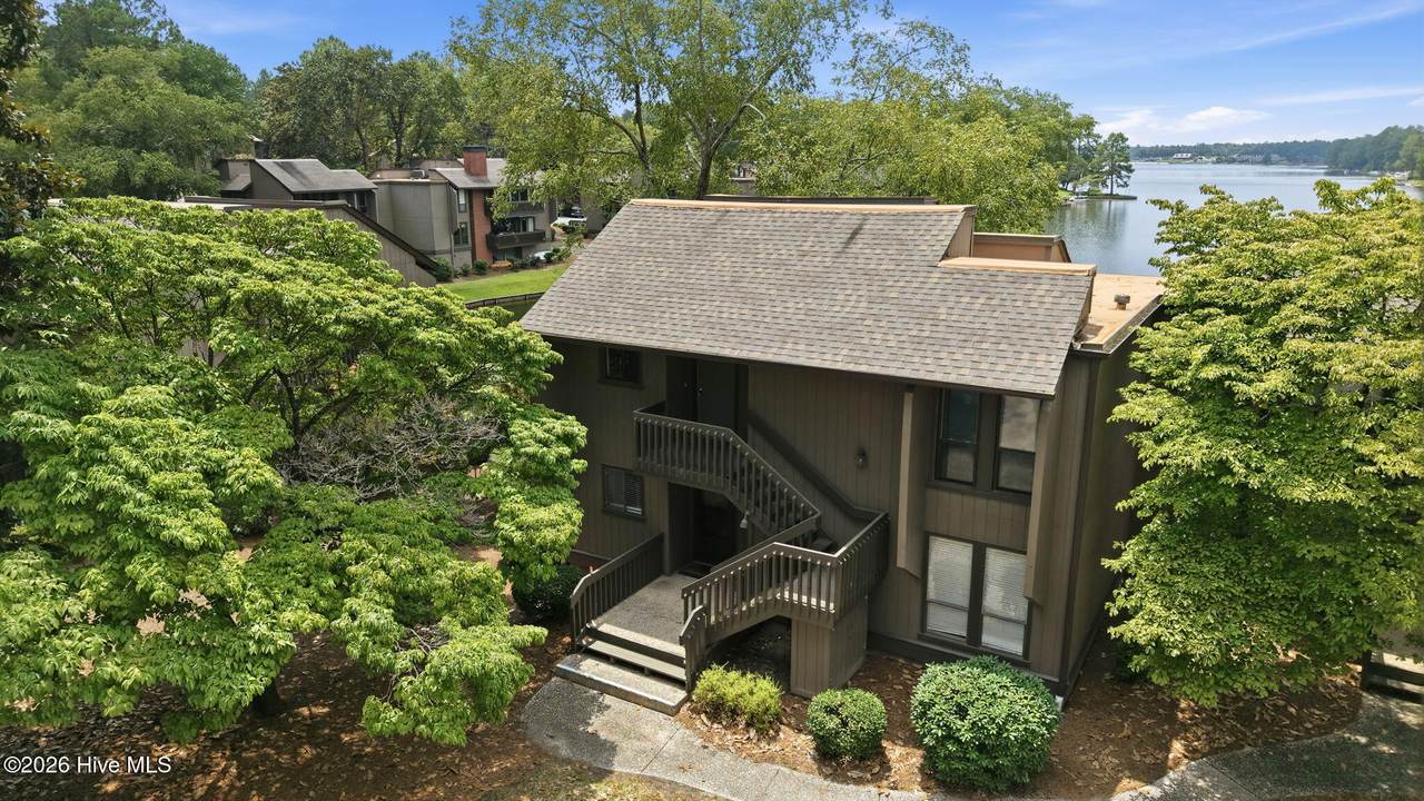 250 Sugar Gum Lane - Photo 1
