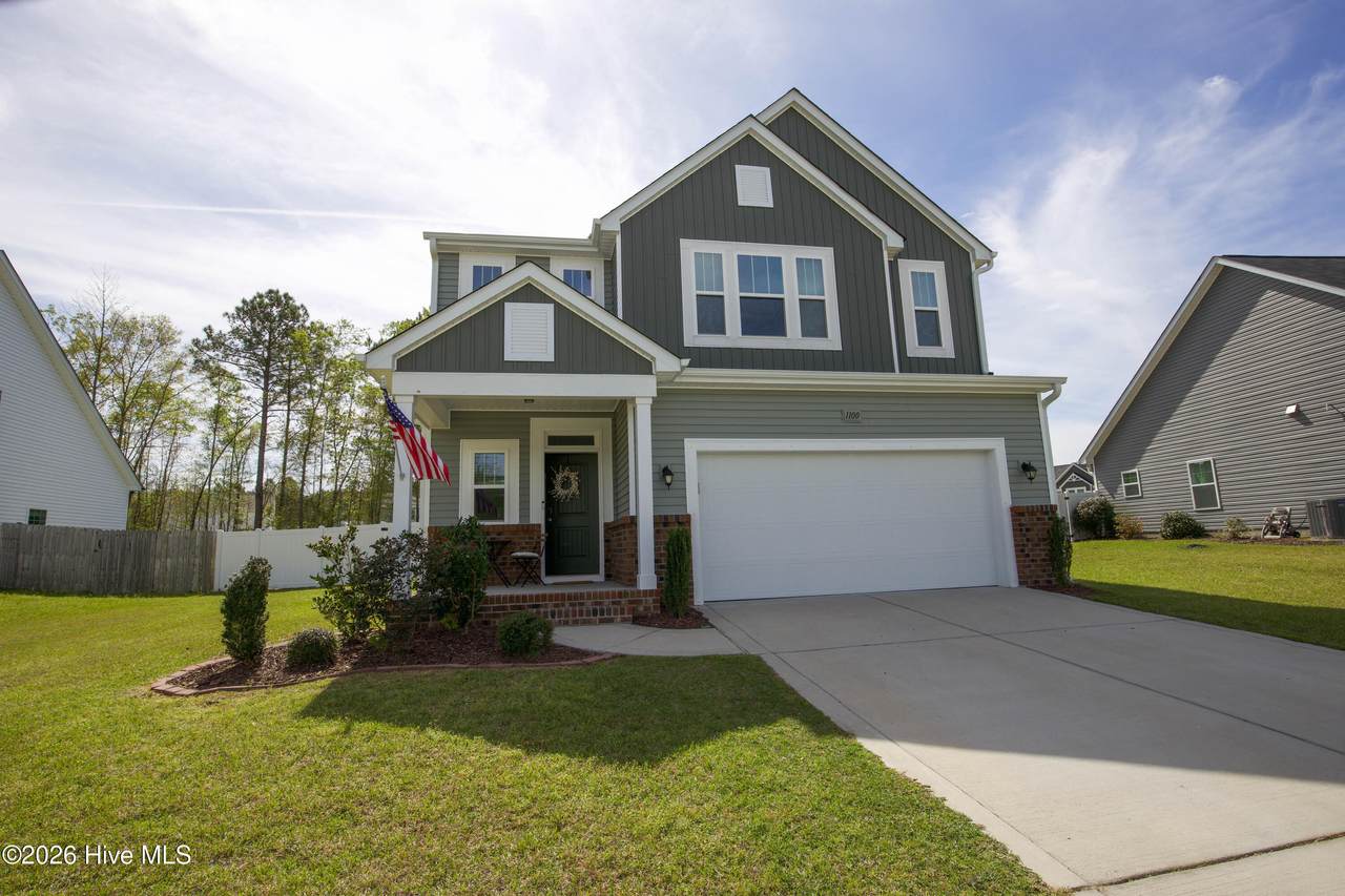 1100 Camellia Drive - Photo 1