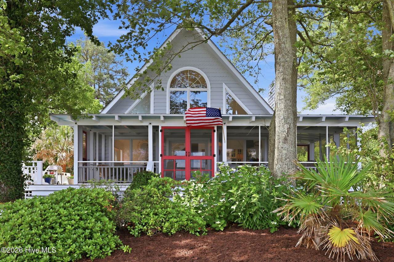95 Cypress Shores Road - Photo 1