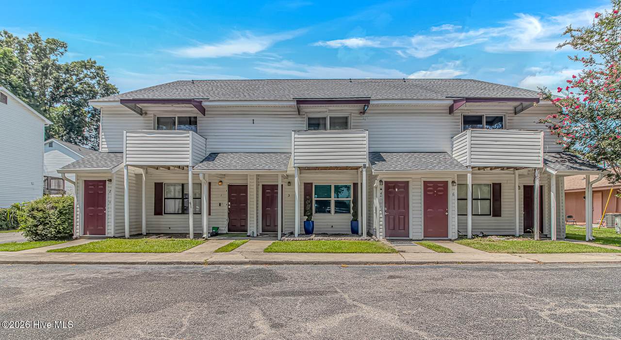 209 Cedar Street - Photo 1
