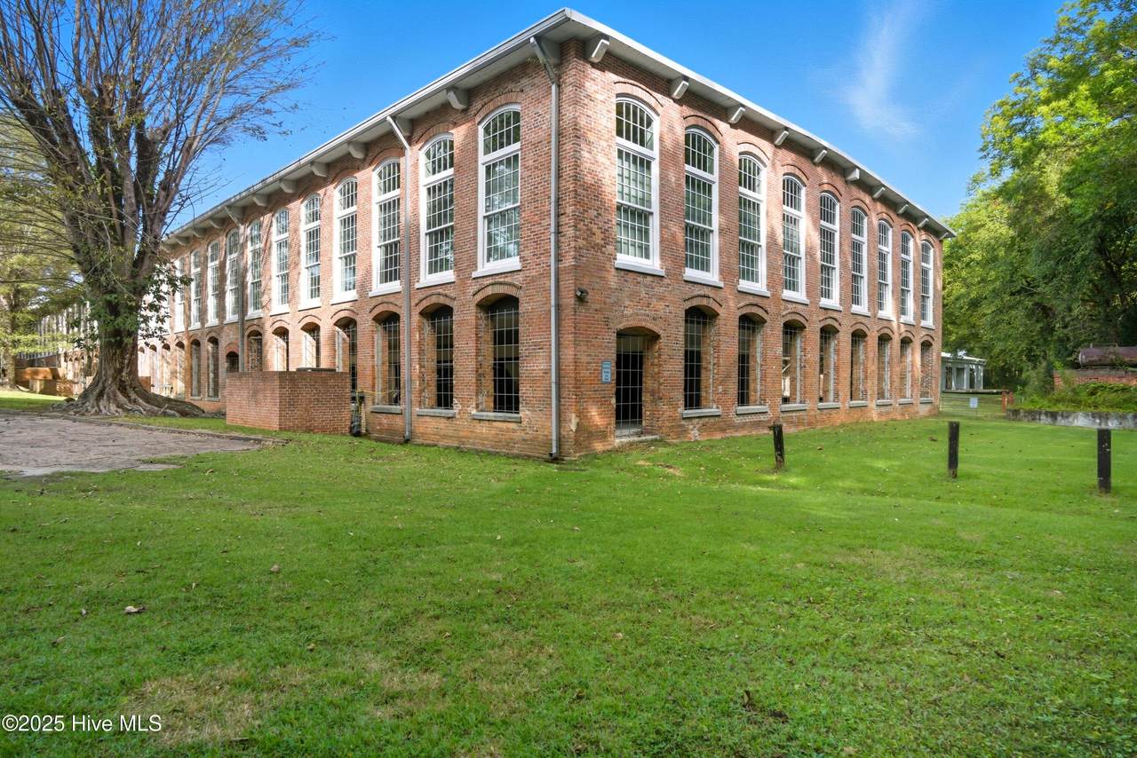 723 Mcmullan Avenue - Photo 1