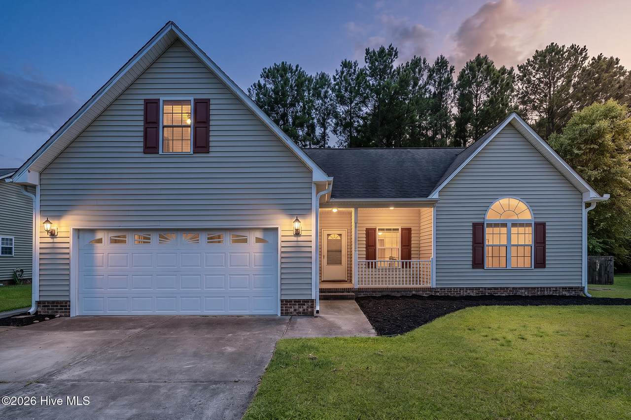 111 Croatan Woods Drive - Photo 1