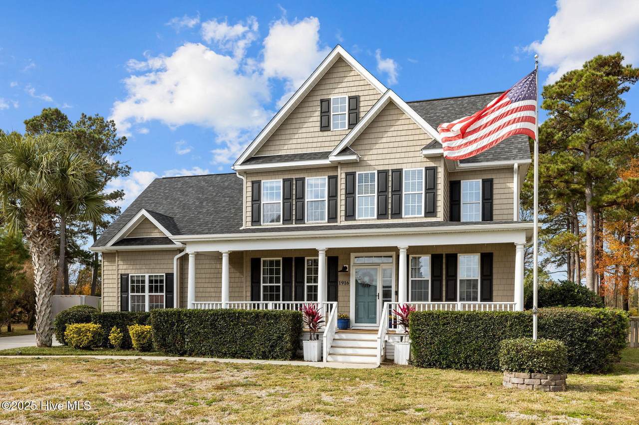 1916 Red Fox Lane - Photo 1