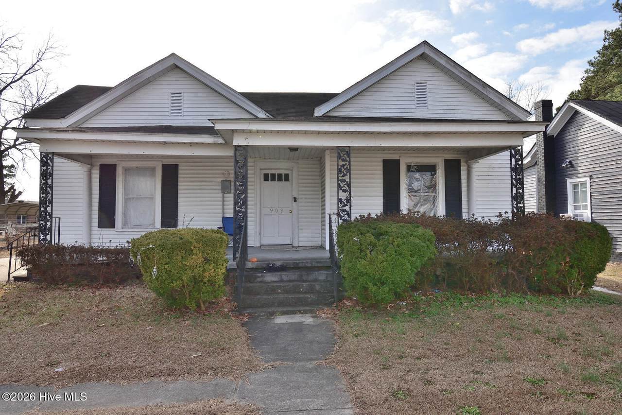 909 Nashville Road - Photo 1