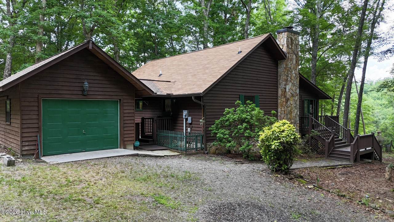 115 Degatide Drive - Photo 1