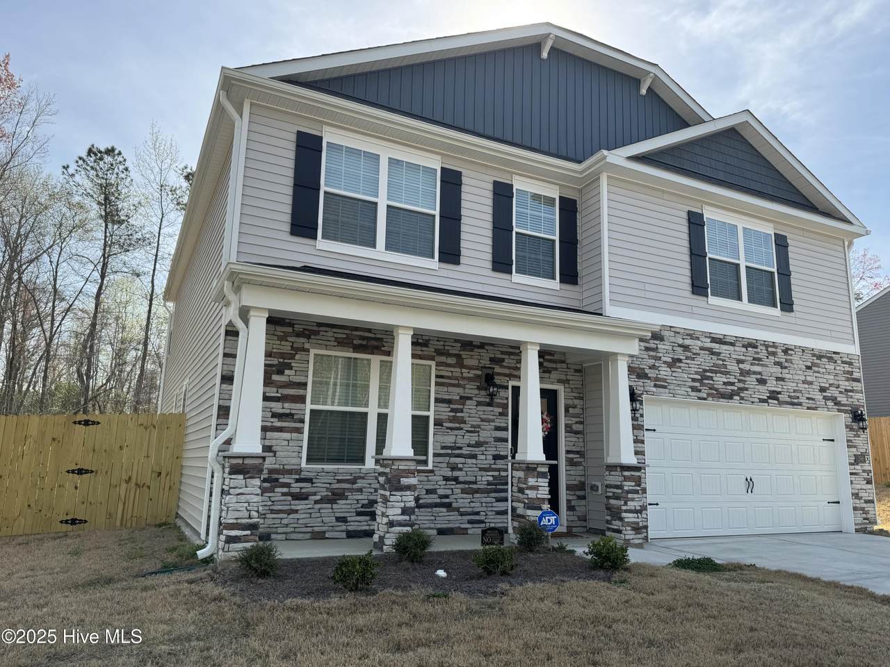 298 Robert Place - Photo 1