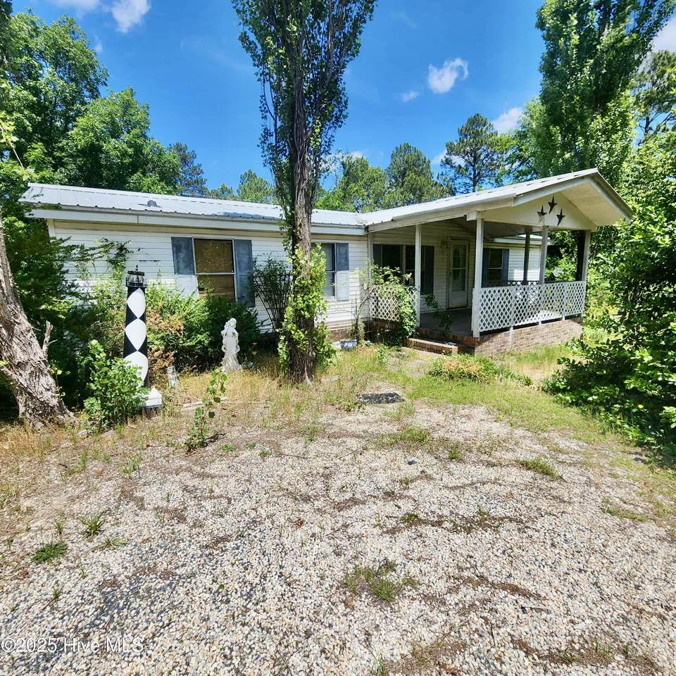 1959 Us Highway 1 - Photo 1