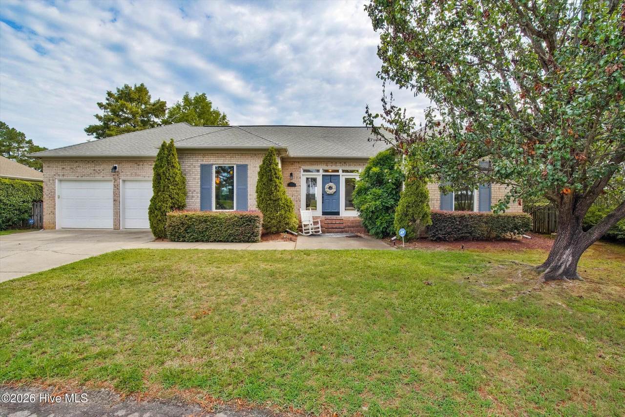 1231 Greenbriar Place - Photo 1