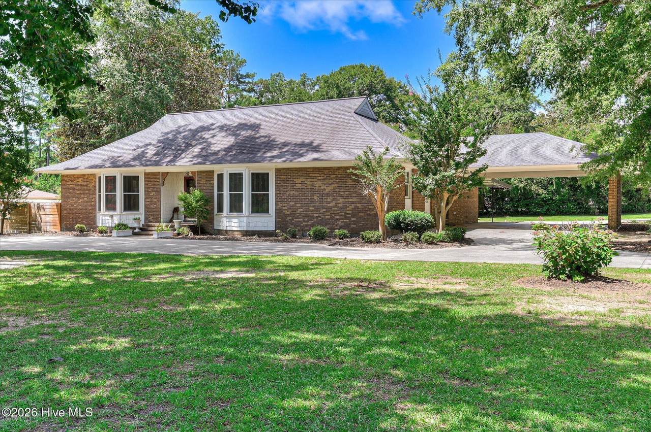 415 Victory Drive - Photo 1