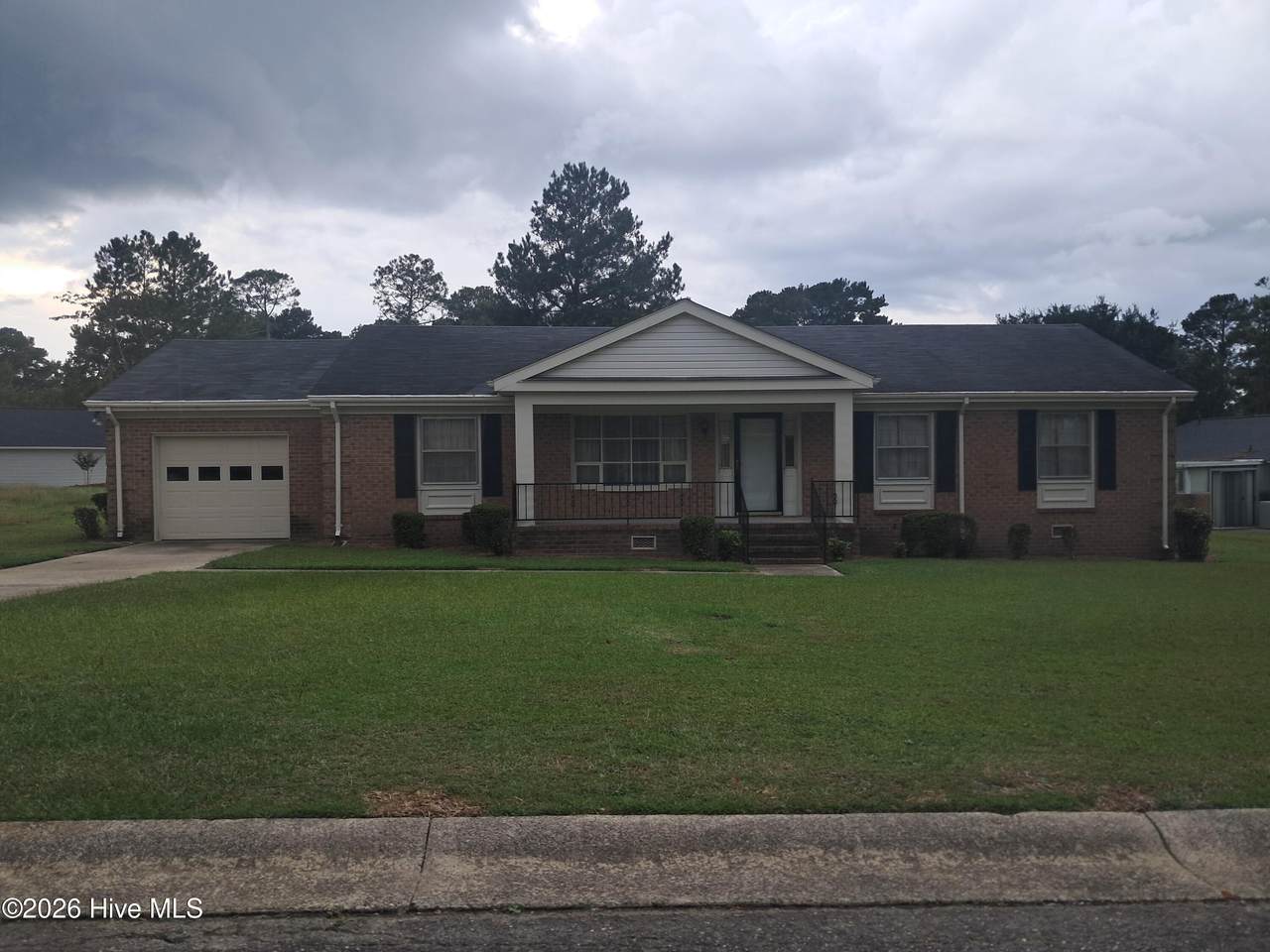 808 Arrow Drive - Photo 1