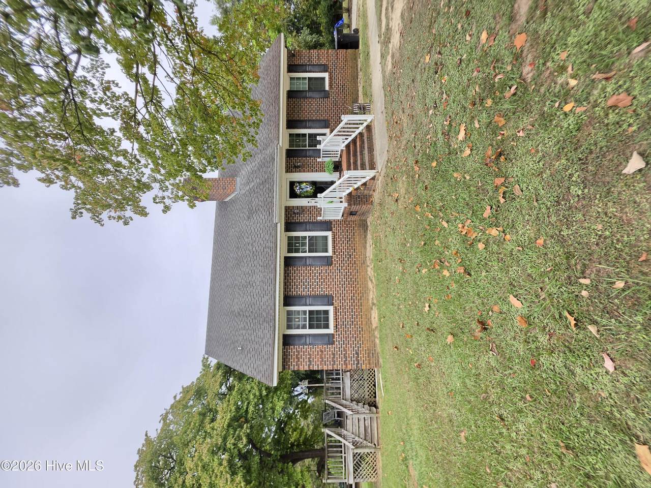 705 Peterson Street - Photo 1