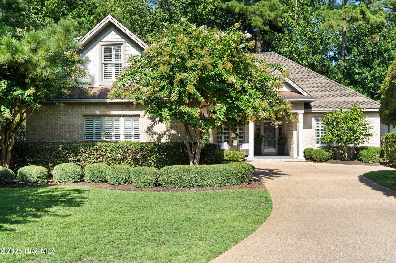 7125 Saybrook Drive - Photo 1