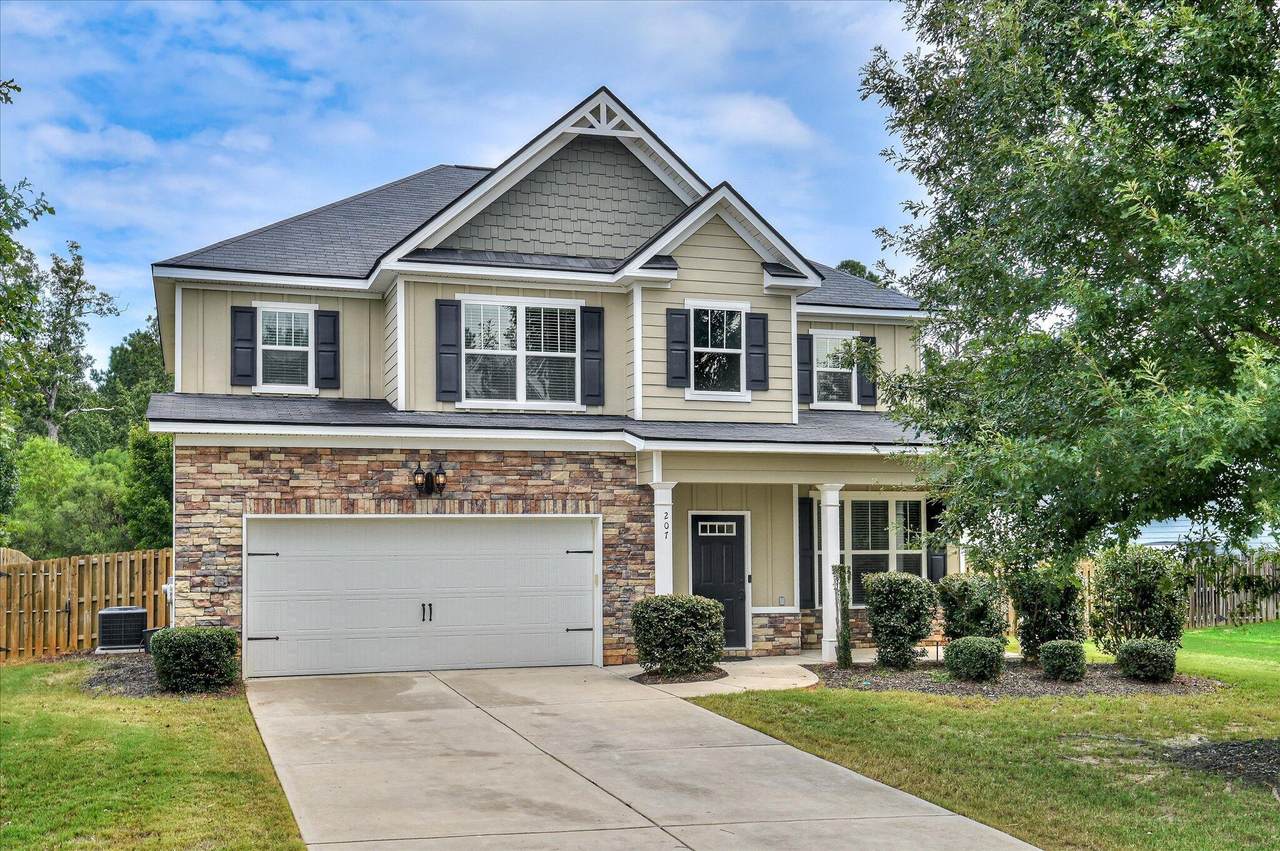 207 Edenbridge Way - Photo 1