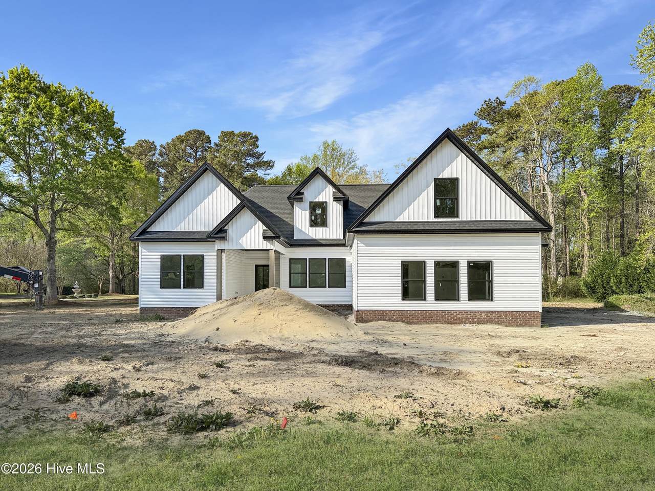 917 Maggie Lane - Photo 1