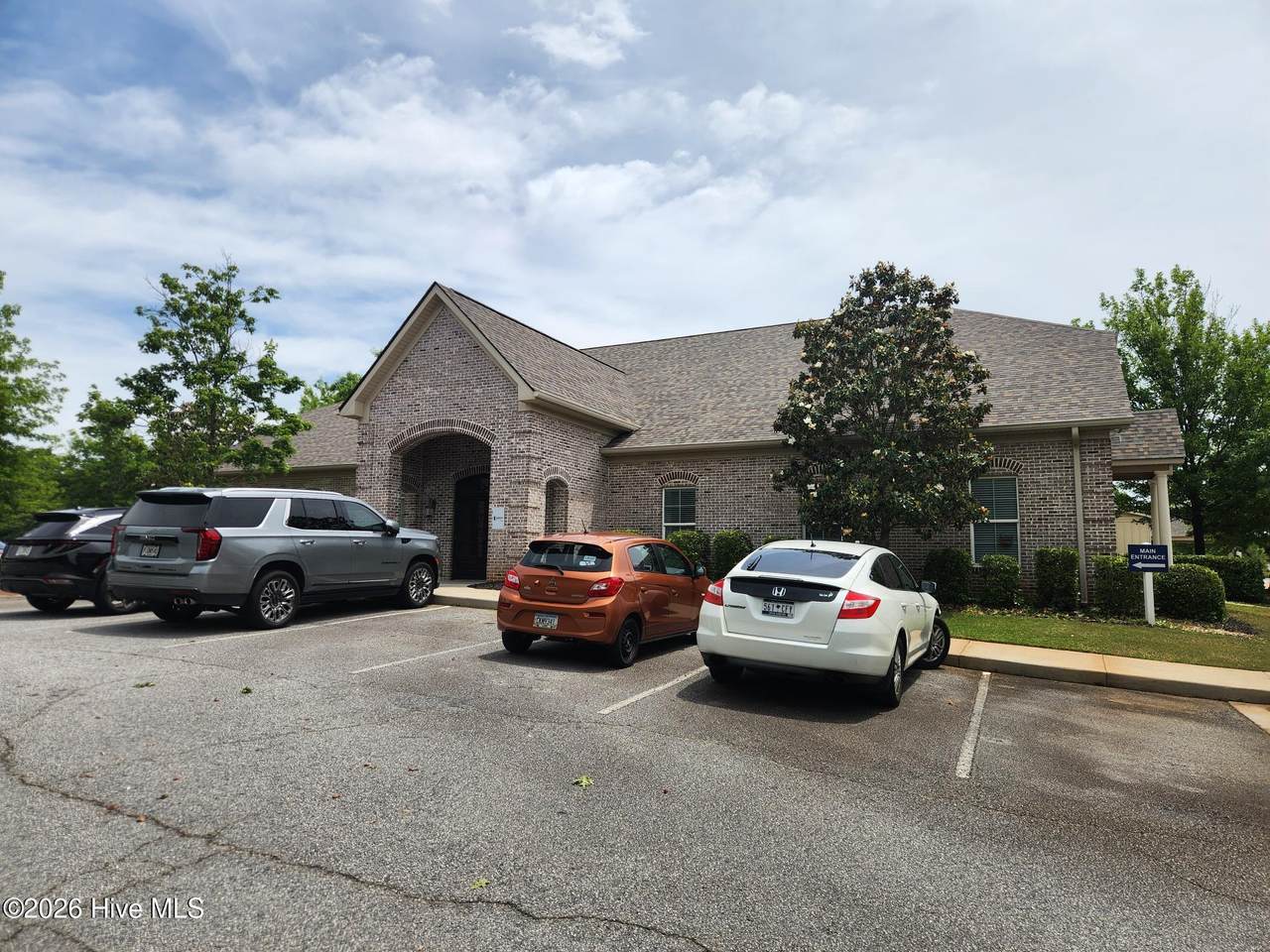 418 Town Park - Photo 1