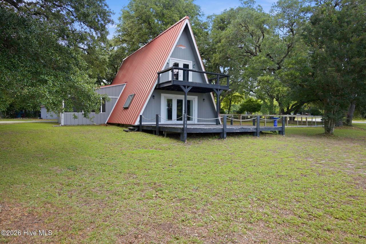 1098 Kings Landing Road - Photo 1