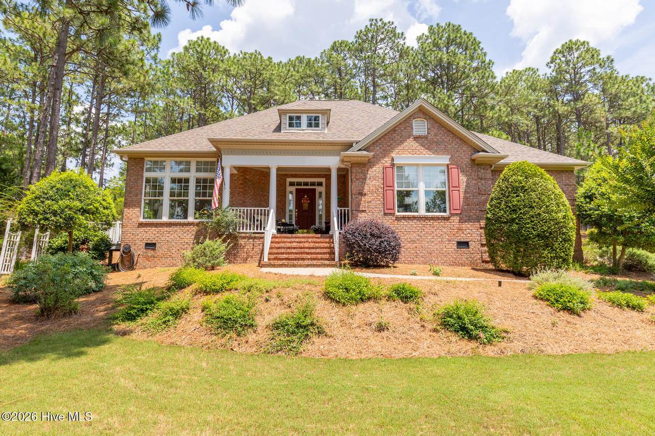 114 Andrews Drive - Photo 1